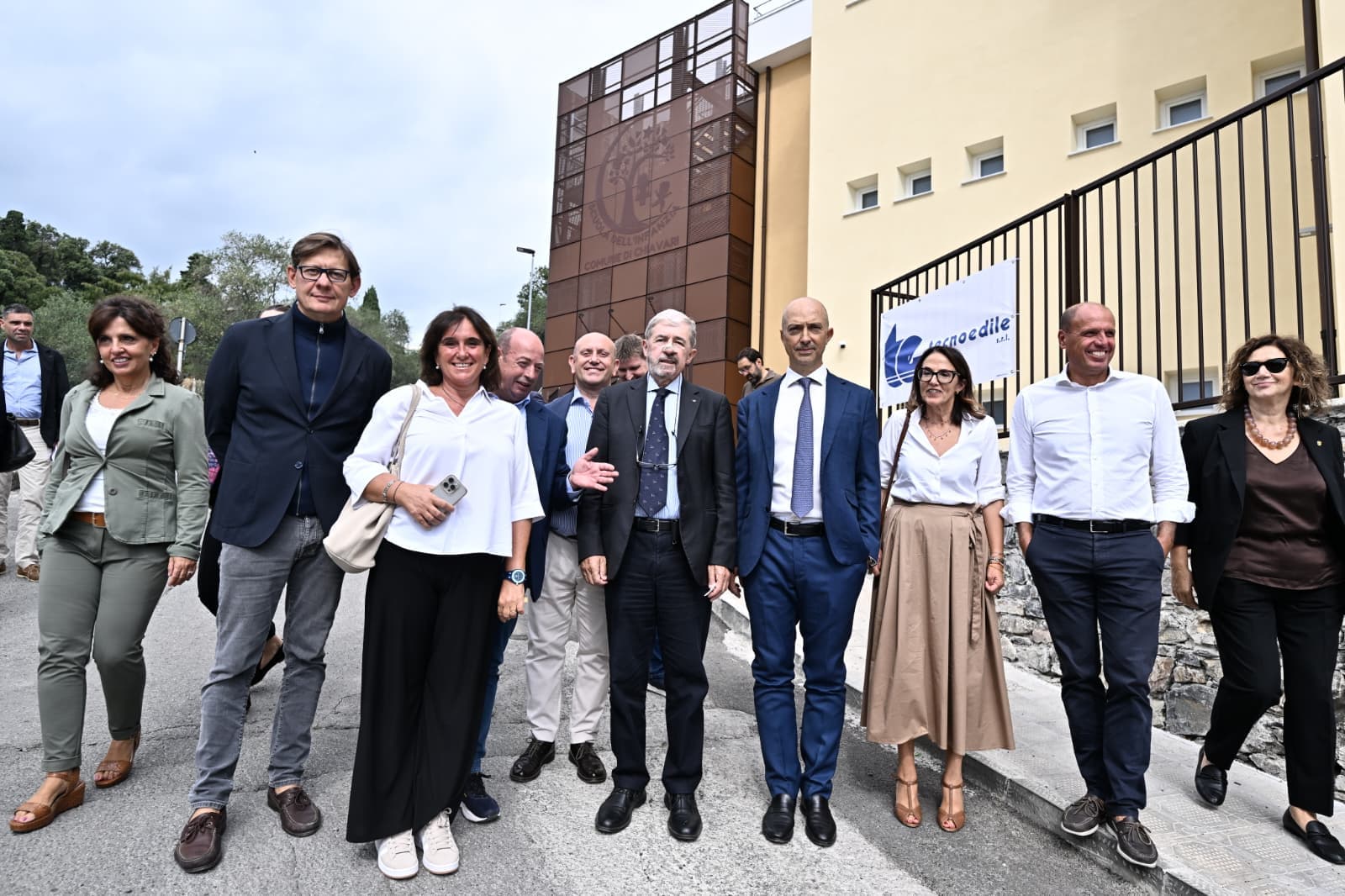 Chiavari, Bucci in visita tra scuole, sport e sicurezza idraulica: “Qui i progetti diventano realtà”