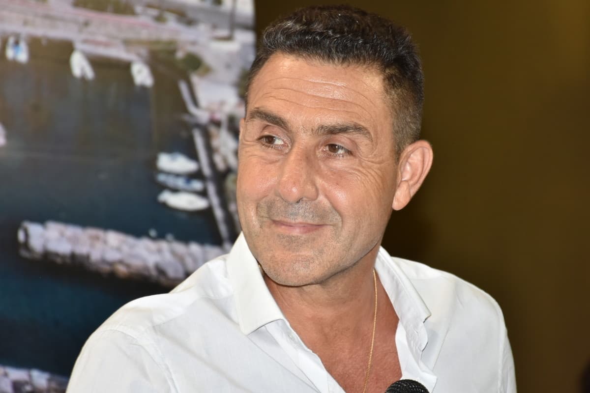 Vannacci oggi a Genova: il comizio ad Albaro e le manifestazioni di protesta. Ecco il programma della giornata