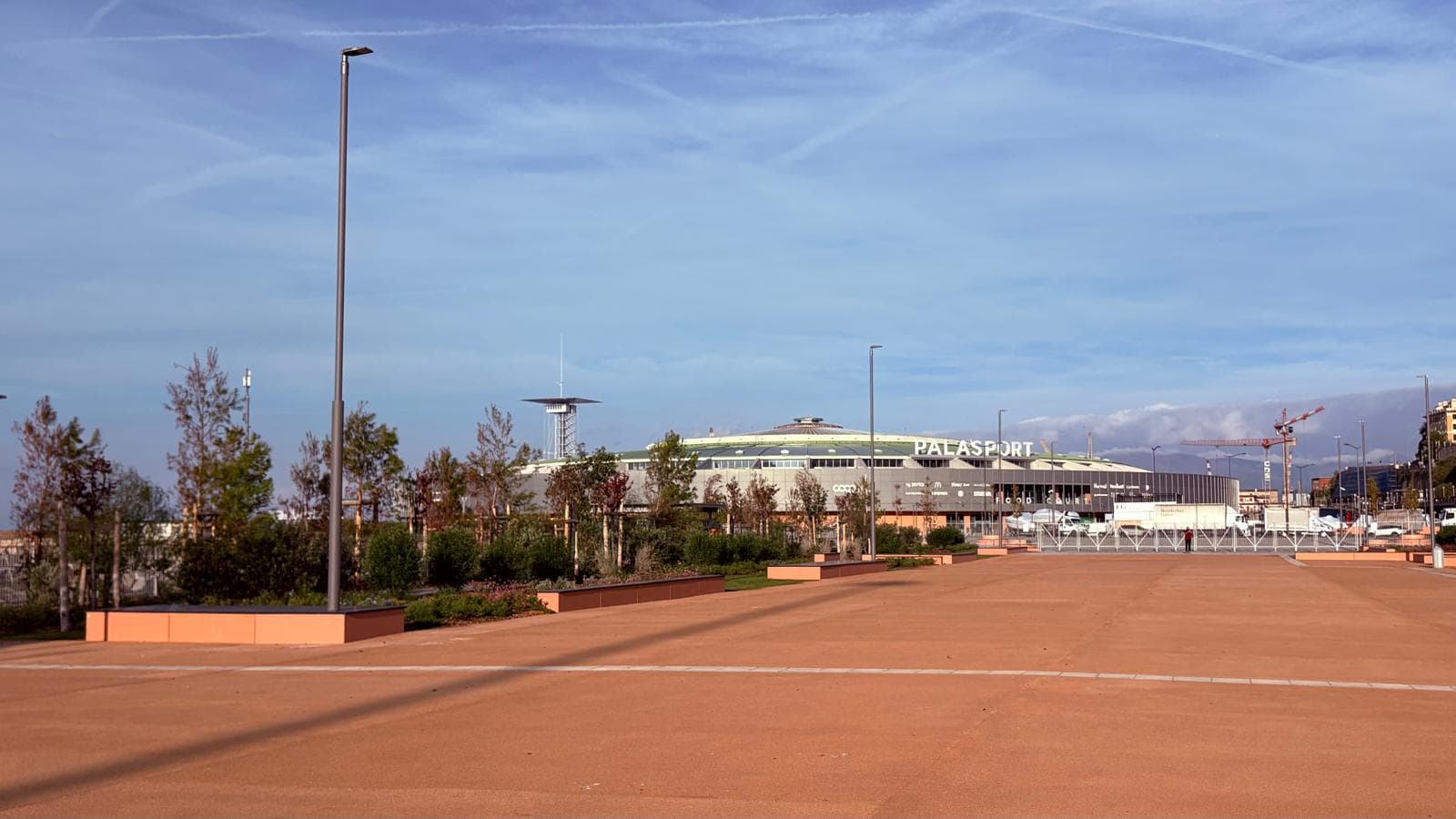 Piazzale Kennedy, apre il nuovo parco urbano: 13mila metri quadrati e oltre 750 piante