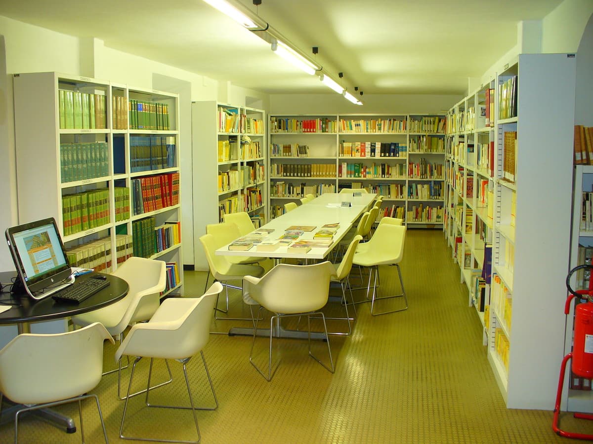 Cresce a Genova il sistema bibliotecario urbano: boom di prestiti digitali e progetti PNRR per la Berio