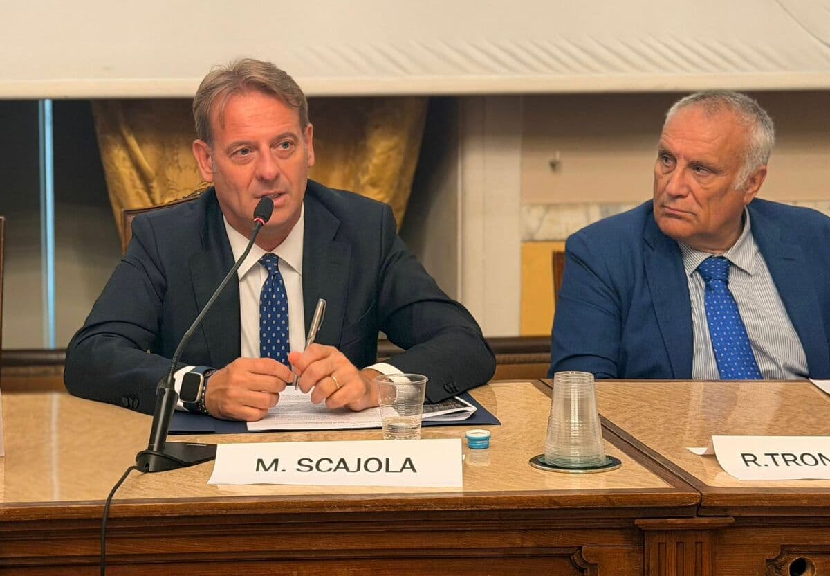 Materie prime, Scajola lancia la sfida da Genova: "L'Italia torni a guardare in casa propria"