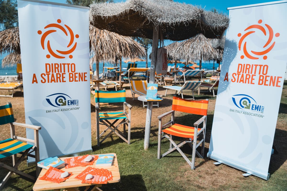 La salute mentale va in vacanza: lo "Psicologo in Spiaggia" fa tappa a Sestri Levante