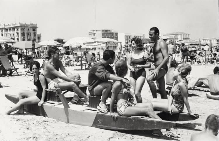 Gen Z - Il mondo dei giovani - La nostalgia di un tempo che non abbiamo mai vissuto