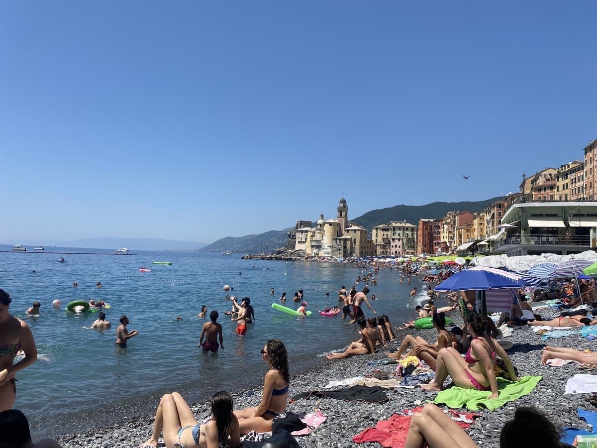 Turismo, Liguria verso il tutto esaurito per Ferragosto: strutture ricettive piene al 95%