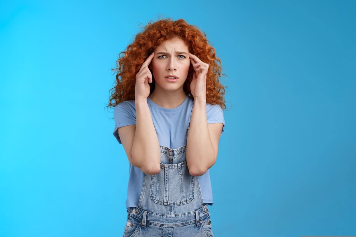 Caldo record ed emicrania: temperature, disidratazione e sole possono favorire gli attacchi