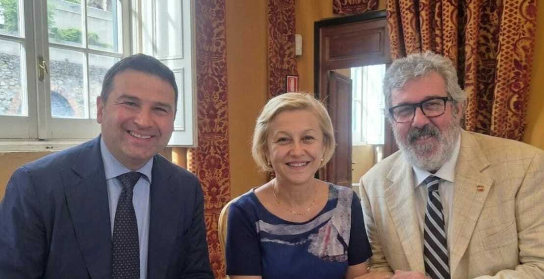 “Atèfano”, un nome per chi ha perso un figlio: la proposta approda in Consiglio comunale a Genova