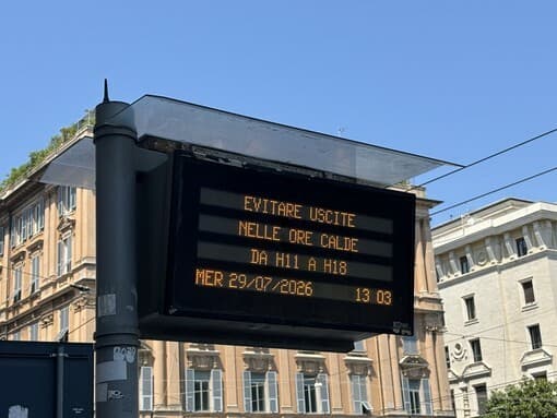 Caldo, a Genova ancora tre giorni di bollino rosso: livello 3 fino a mercoledì 12 agosto. Grave pericolo per incendi boschivi