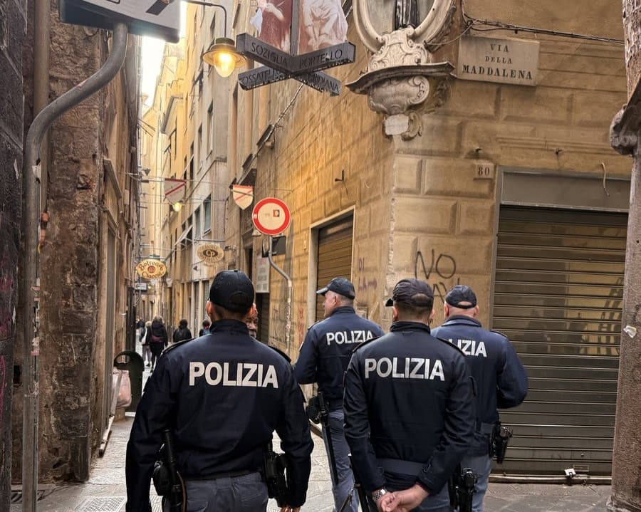 Sicurezza in centro storico, AMA: “Telecamere e pattuglioni non bastano, serve una strategia organica”