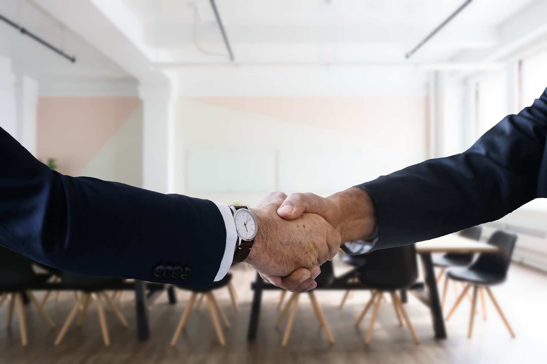 Lavoro oltre confine e Blue Economy: al via il progetto "VIA.MA.R.E." per l'occupazione transfrontaliera