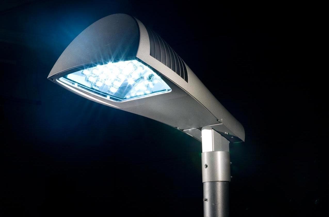 Il Comune investe oltre 2 milioni nell'illuminazione pubblica: via al piano straordinario 2026
