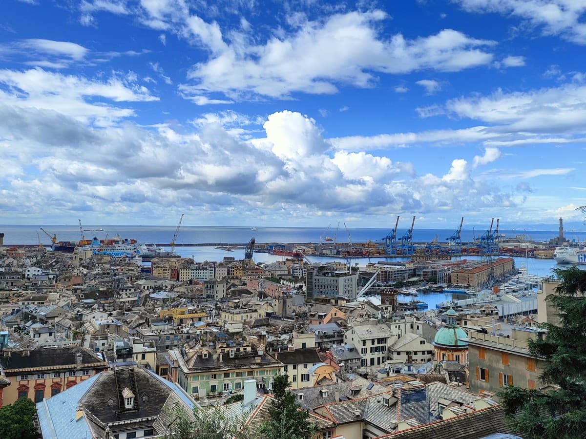 Smart Metro Area, Genova scommette sulla città dei 15 minuti: nuovi indirizzi per l'associazione Smart City