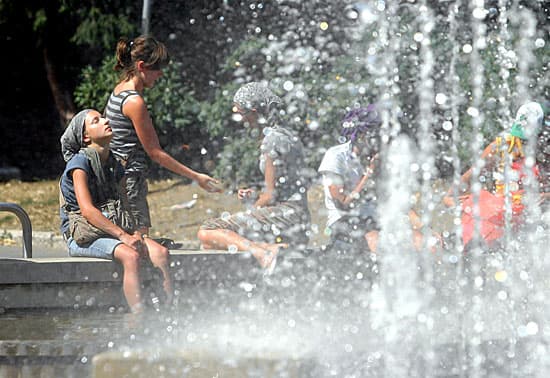 Ondata di calore, scatta il "Piano Estate 2026": ecco la mappa dei centri climatizzati, delle oasi e tutti i numeri utili