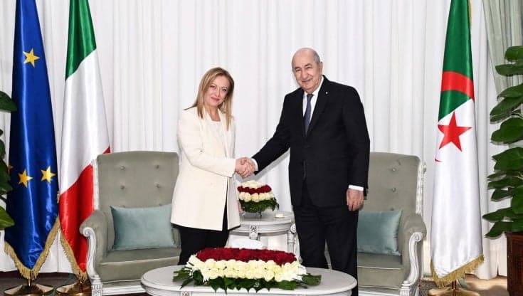 Meloni ad Algeri: energia, sicurezza e Piano Mattei al centro del vertice con Tebboune