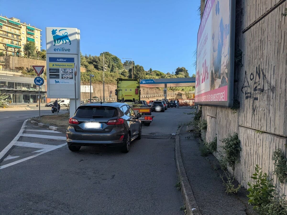 Autotrasporto, Fai Liguria: “Gli sconti sul gasolio di Eni e Ip non riducono i costi delle imprese”