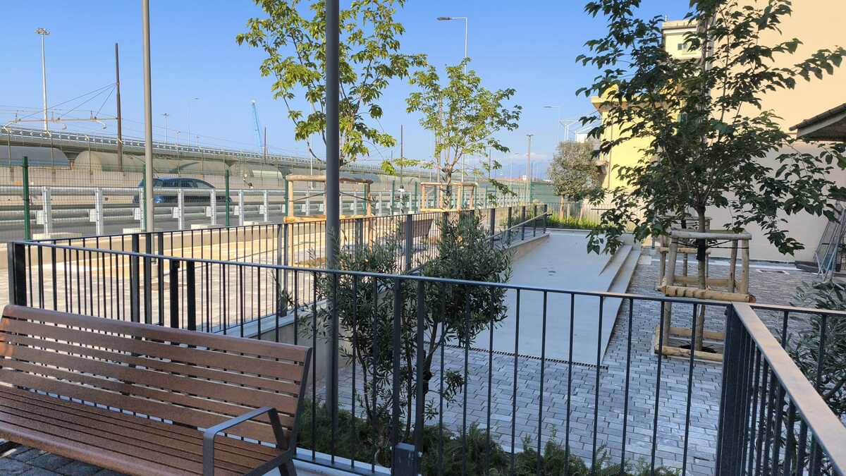Lungomare Canepa,consegnati la pista ciclabile e il nuovo parco lineare da 16,5 milioni di euro