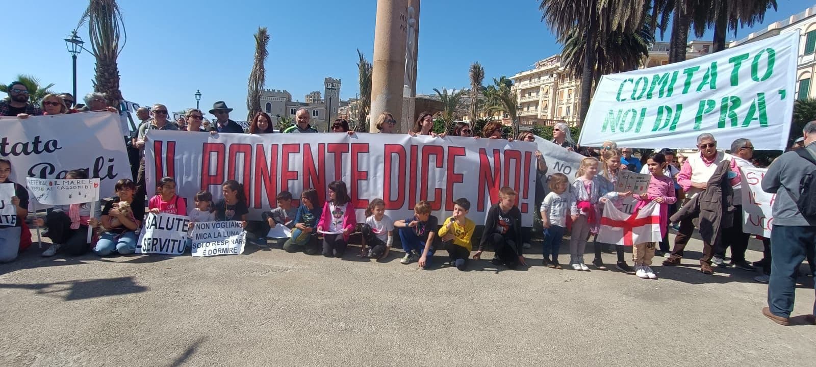 Basta ampliamenti e servitù portuali: presidio dei cittadini mercoledì mattina sotto Palazzo San Giorgio
