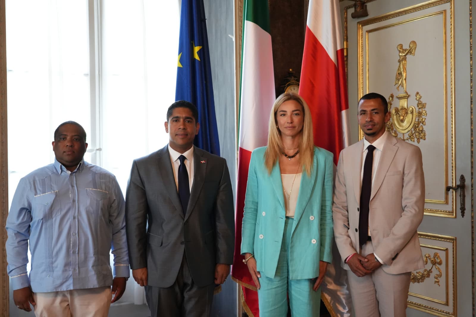 Salis riceve il console della Repubblica Dominicana: “Rafforzare il dialogo e la collaborazione”