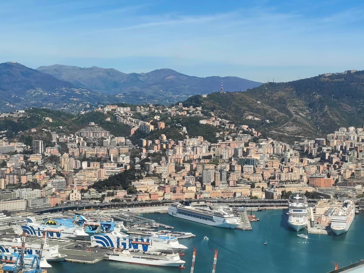 Fronte mare unificato: a Genova un maxi-cantiere da 6 milioni per l'asse Buozzi-Darsena-Porto Antico
