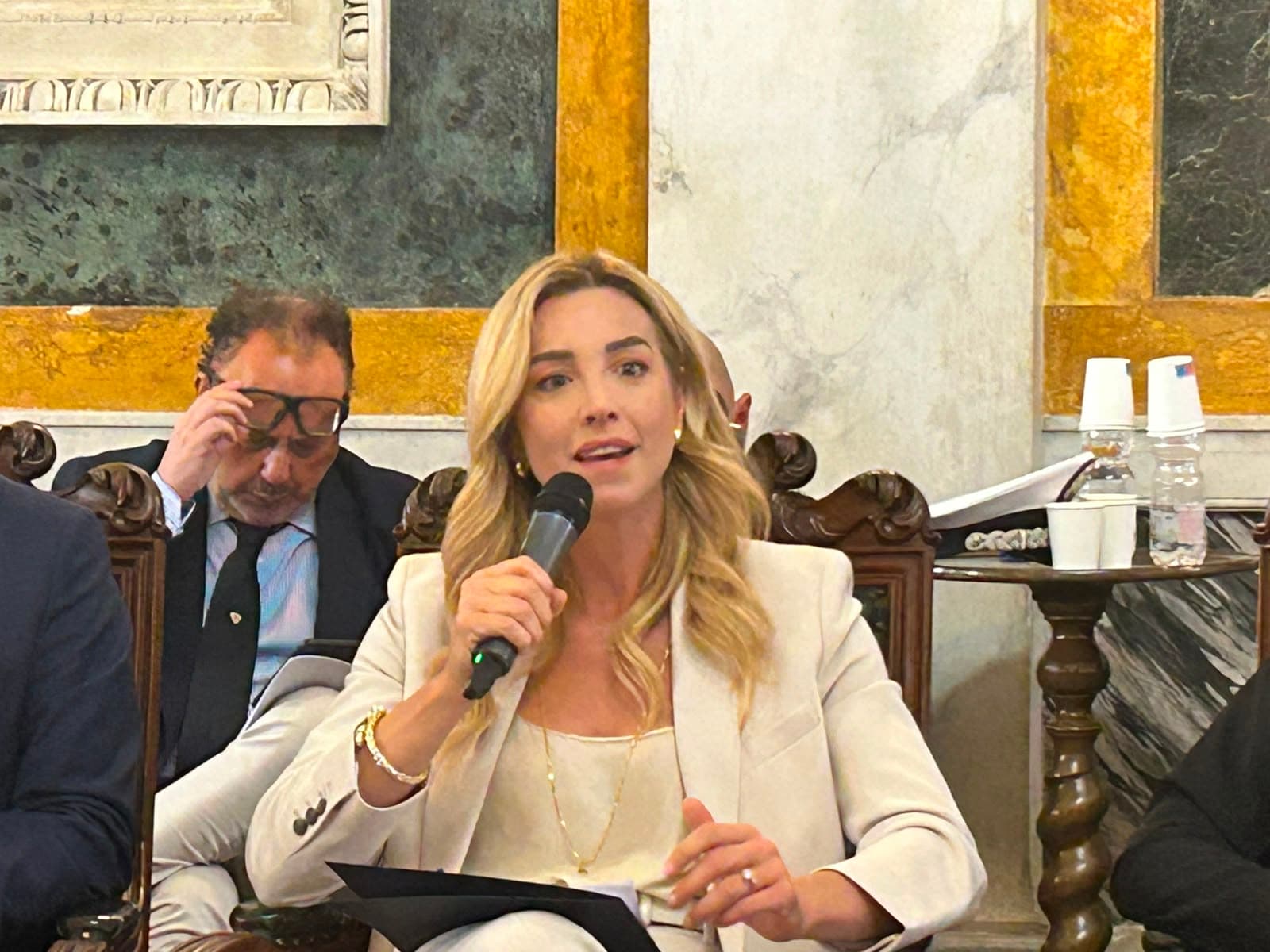 Sicurezza, Salis chiede rinforzi al Viminale: “Il Comune da solo non può farcela”