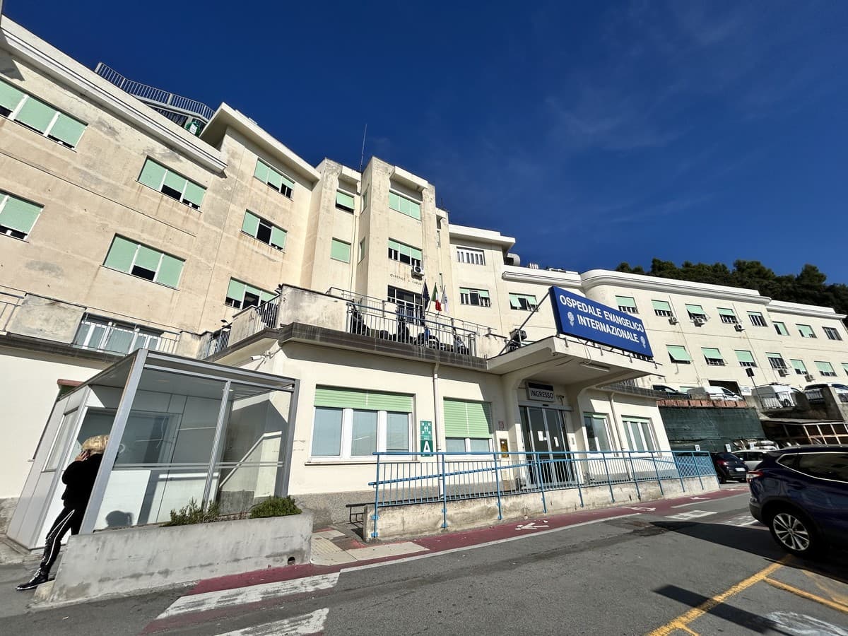 San Carlo di Voltri, la Regione approva il passaggio nell’Aom: stipendi garantiti da luglio, personale trasferito da gennaio 2027