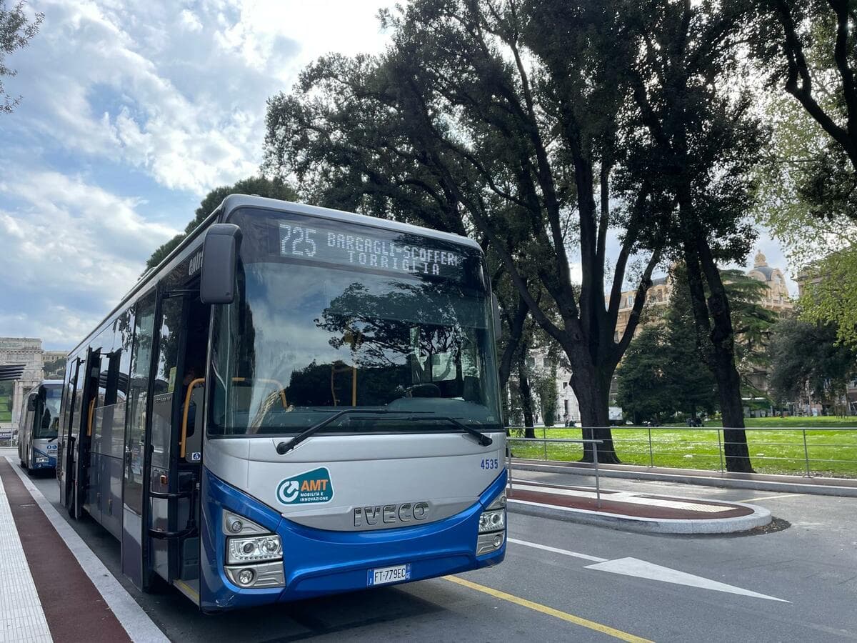 Linee provinciali 715, 725 e 728: al via la sperimentazione per la salita alle fermate urbane in Val Bisagno