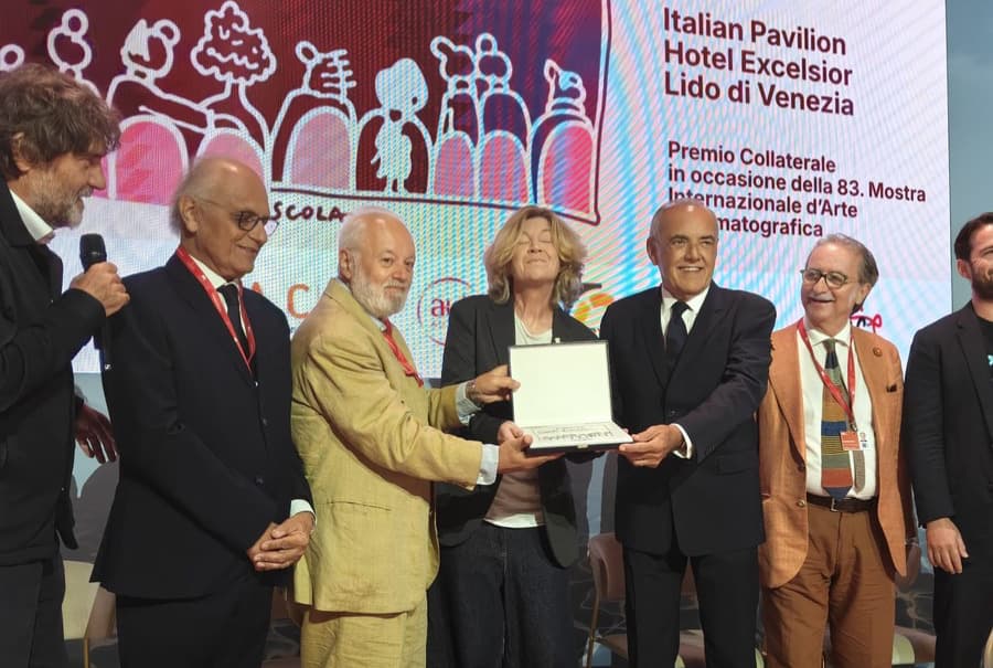 Giancarlo Giraud premiato a Venezia: al Club Amici del Cinema il riconoscimento Carlo Lizzani