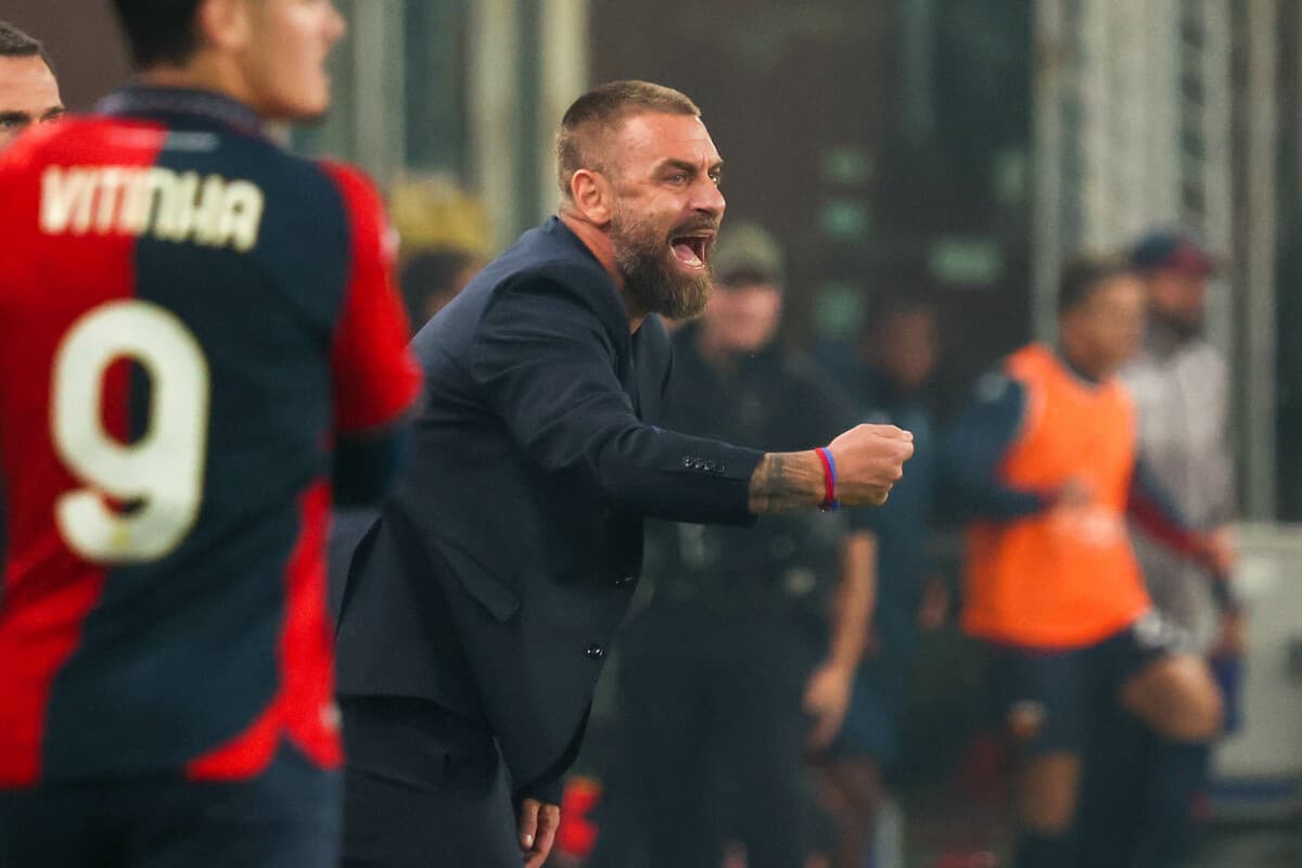 Genoa travolgente con la Juve, De Rossi rende merito alla squadra: "Partita di carattere e attenzione ai dettagli, ma basta un attimo per tornare in mezzo al fango"