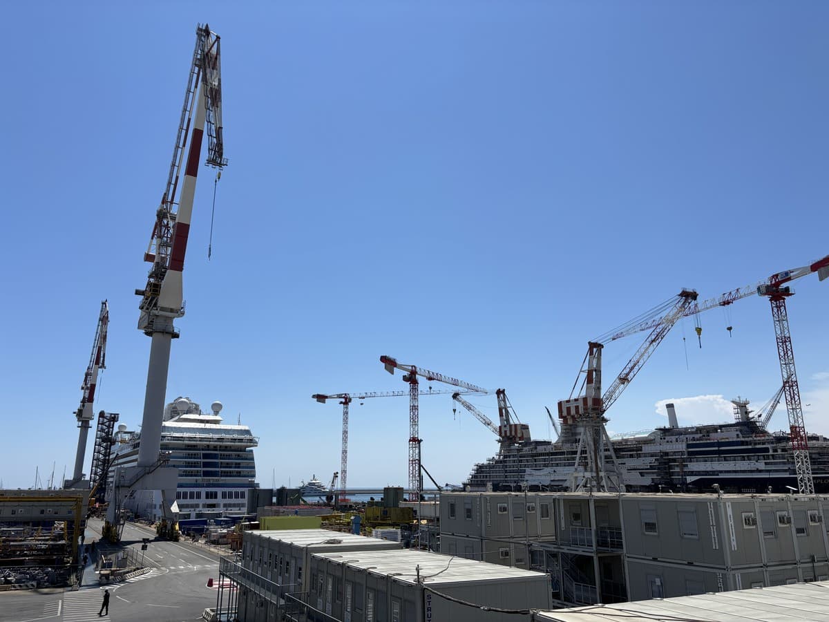 Fincantieri-Leonardo, commessa da 3,7 miliardi per i nuovi cacciatorpedinieri: “Opportunità per industria e occupazione”