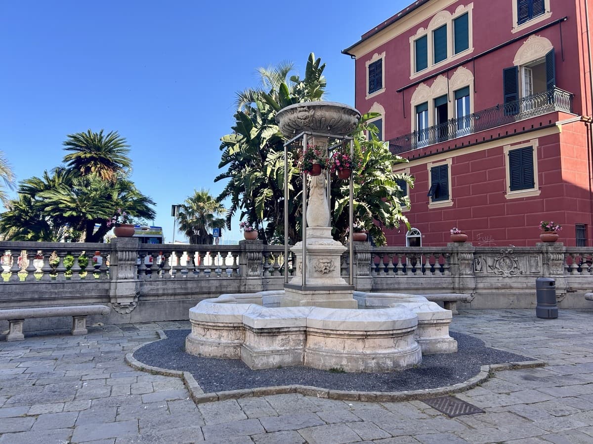Sestri Levante, 70mila euro per far rinascere la fontana di piazza Matteotti