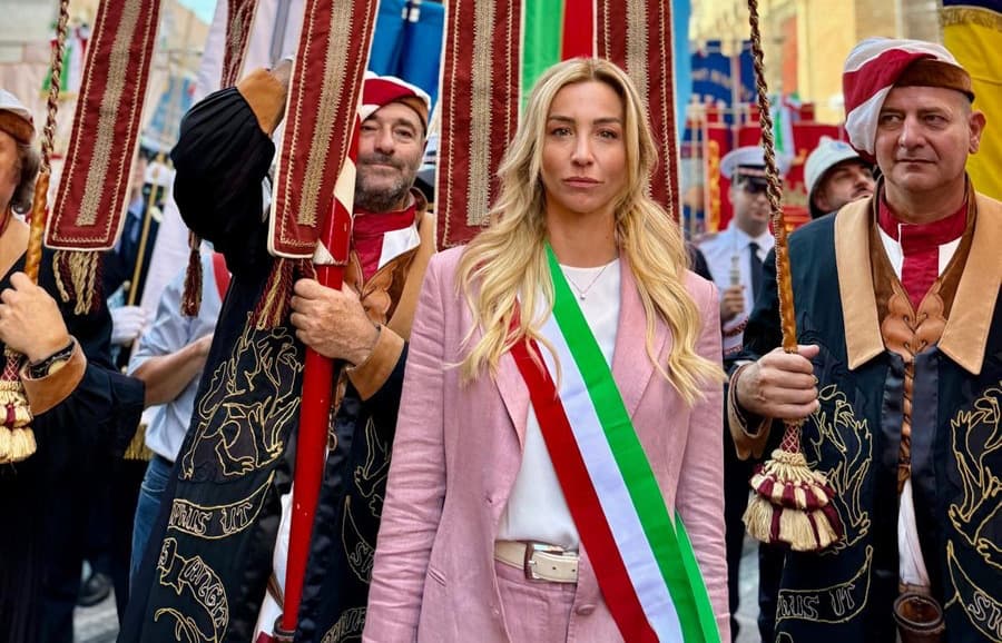 Genova ricorda la strage di Bologna, la sindaca Salis alla commemorazione del 46° anniversario con il Gonfalone della città