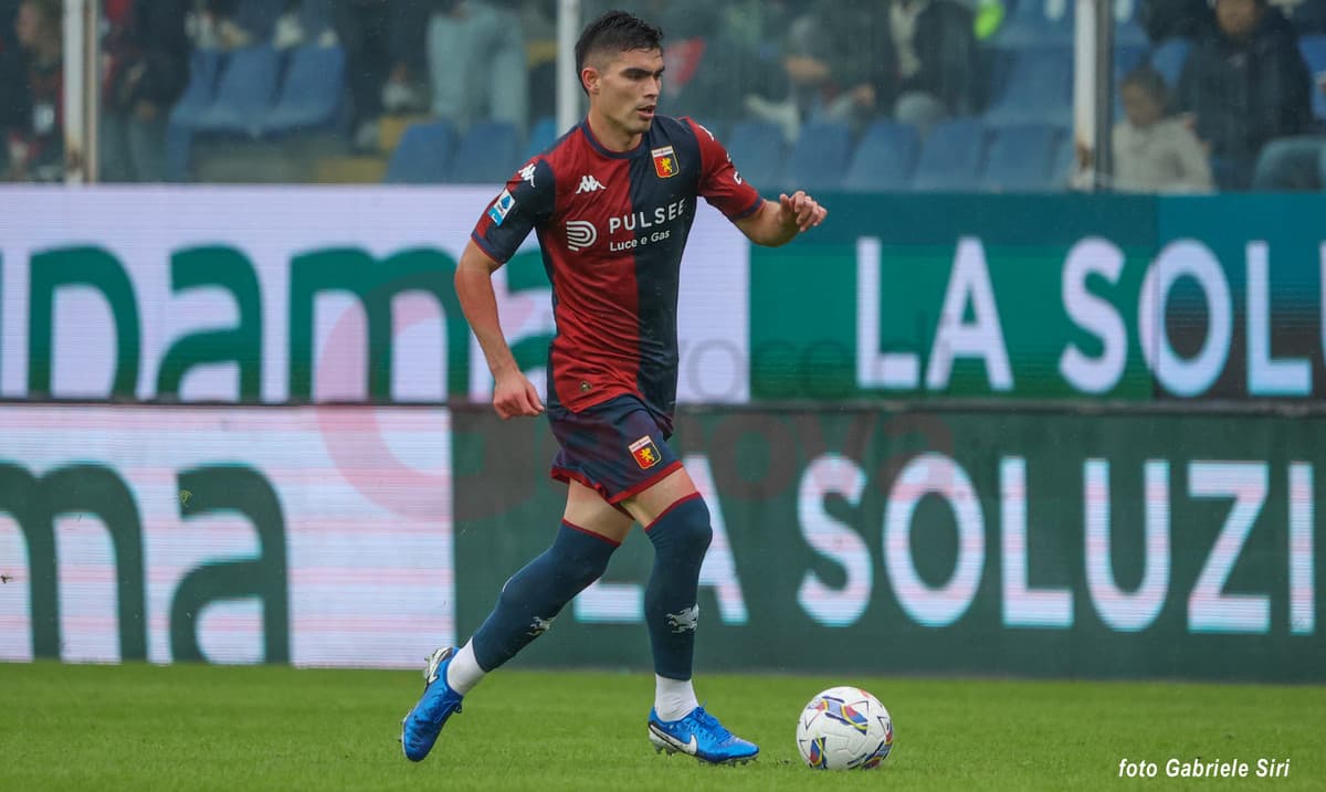 Vasquez salva ancora il Genoa, ma che fatica col Südtirol: altoatesini battuti solo nel finale 1-0