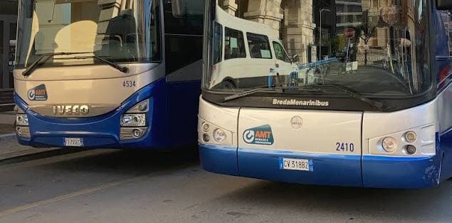 Santa Margherita, bus e corse saltate a San Lorenzo della Costa: “Viva Santa” alza la voce
