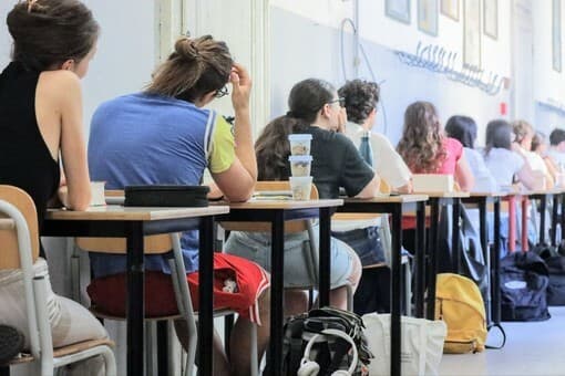 Maturità 2026, Bucci e Ferro agli studenti liguri: "La Liguria fa il tifo per voi ed è orgogliosa di voi"