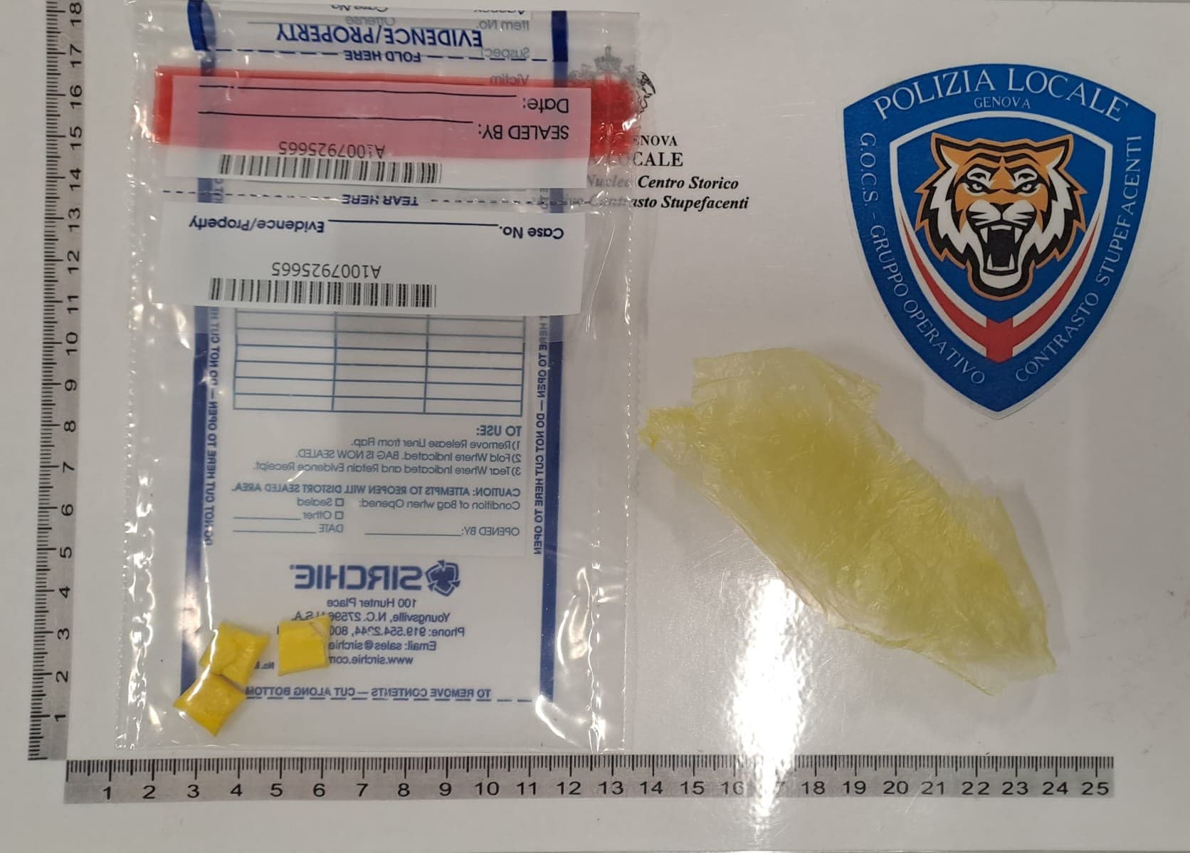 Via Prè, spaccio di crack in vico Santa Fede: arrestato un uomo