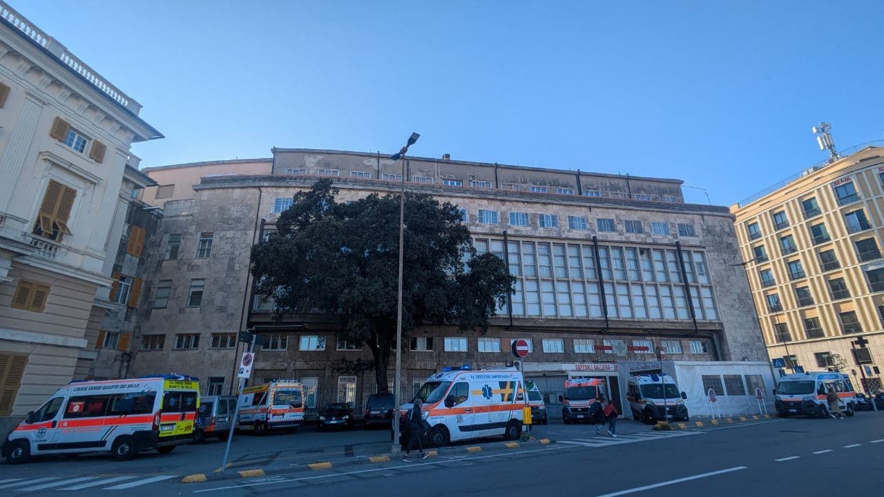Centro trasfusionale del Galliera, USB contro la cessione al San Martino: "Servizio notturno chiuso e tagli all'organico"