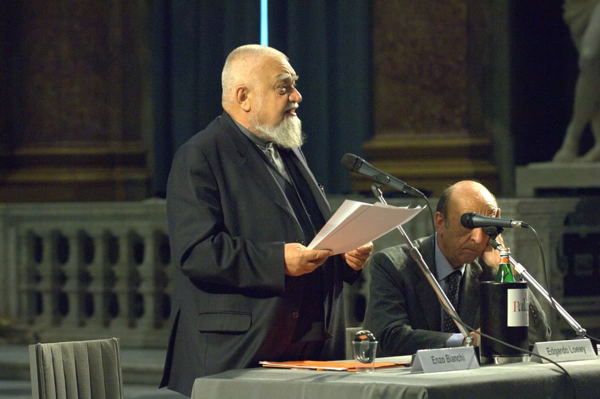 Addio a Enzo Bianchi, il cordoglio di Palazzo Ducale: "Un riferimento per il dialogo e la cultura"