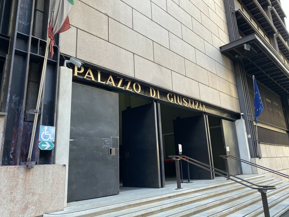 Dal Tribunale di Genova la svolta sulle importazioni: cambiano le regole, stop alle maxi sanzioni per molti importatori