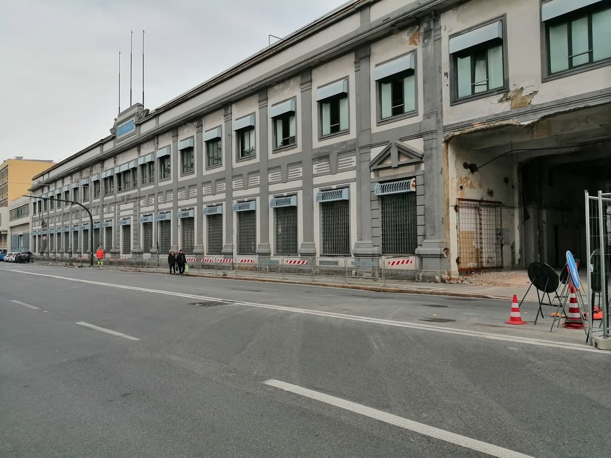 Ex Marconi, Ceraudo: “Nessun ritardo, macerie rimosse entro l’anno”. Sfalcio e pulizia dalla prossima settimana