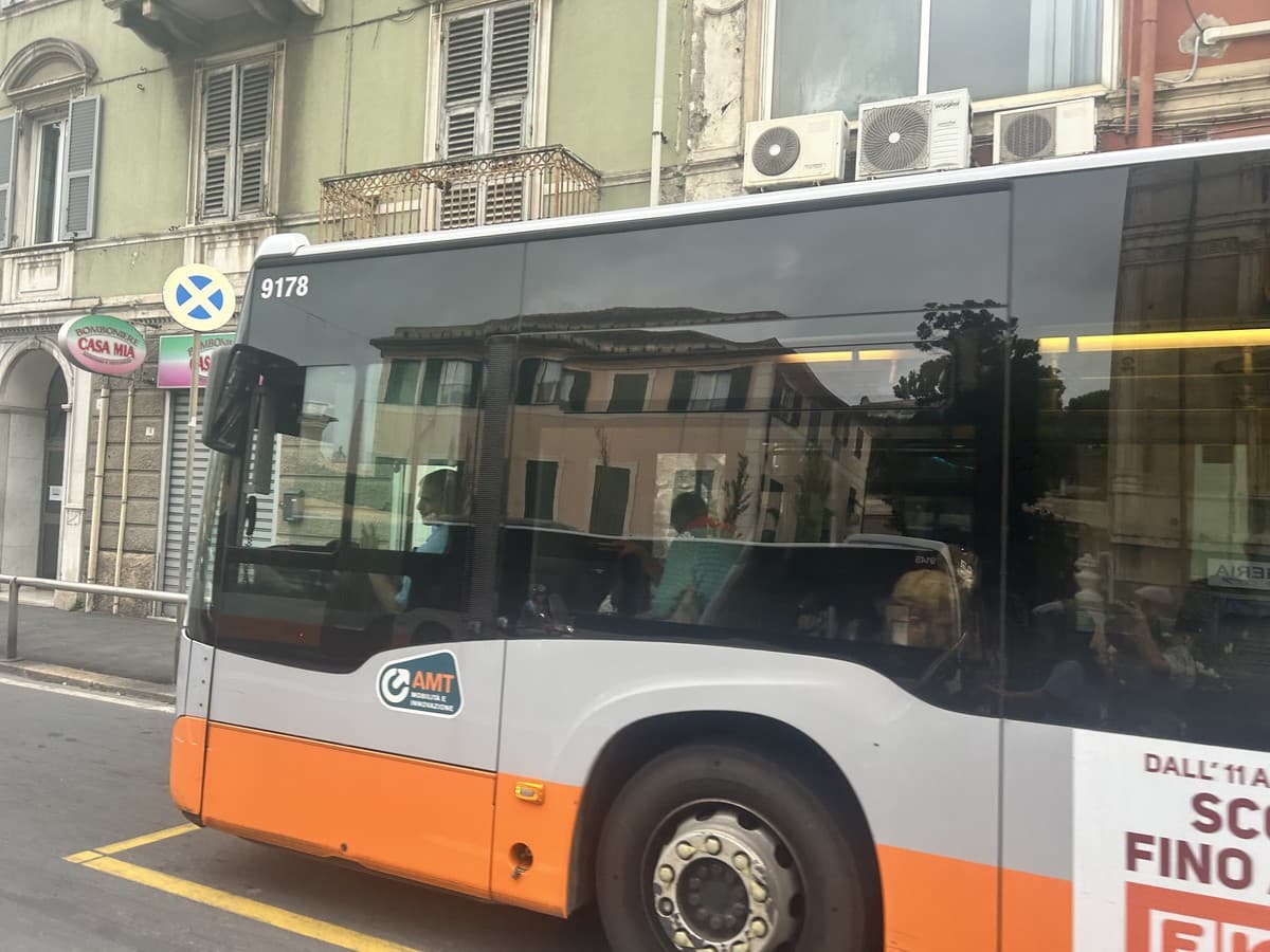 Modifiche al trasporto pubblico, via Interiano chiusa per lavori la notte tra il 1° e il 2 ottobre