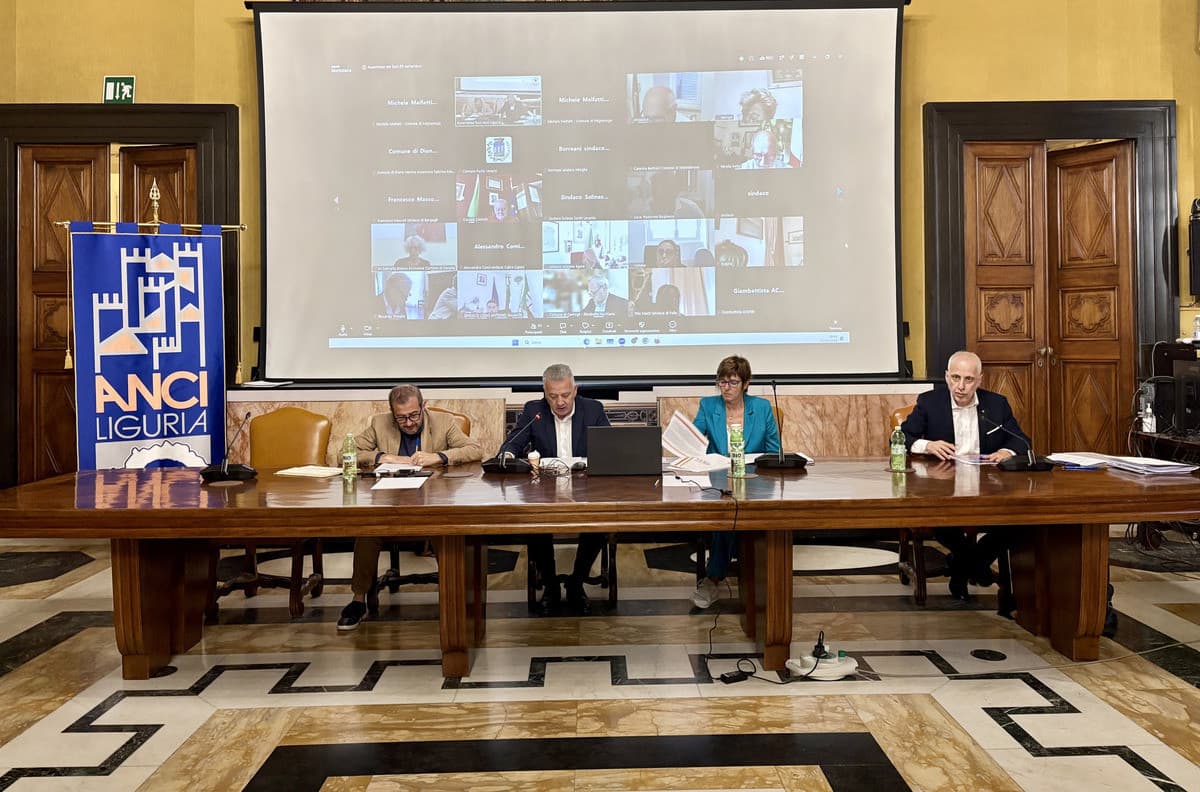 Anci Liguria, focus su PNRR e ludopatie: Peracchini: “I Comuni in prima linea sulle emergenze sociali”