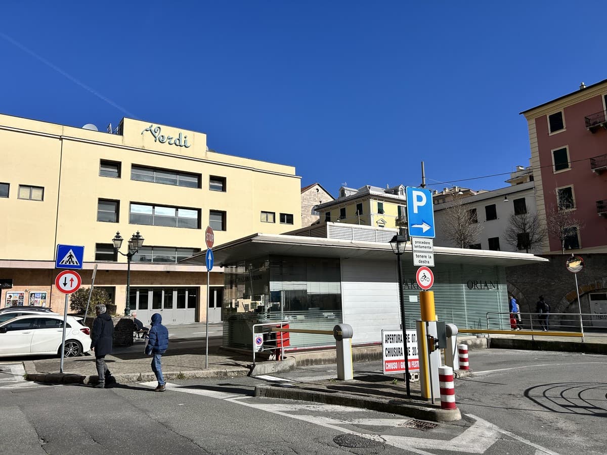 Teatro Verdi di Sestri Ponente, Ceraudo: “Il parcheggio di piazza Oriani apra la sera e nei festivi”