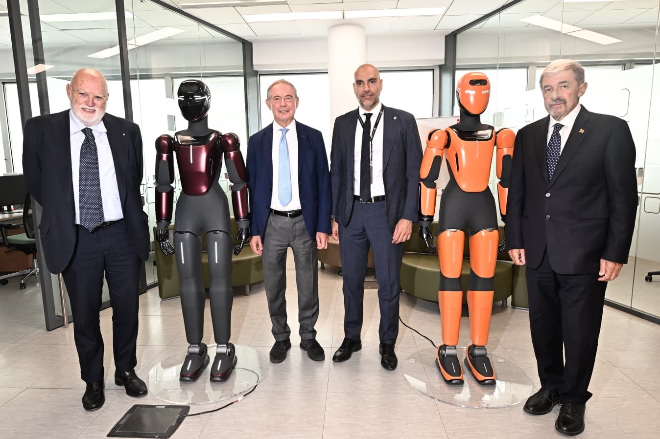 Agli Erzelli la robotica umanoide di Generative Bionics: Bucci e Urso in visita all’azienda nata dall’IIT