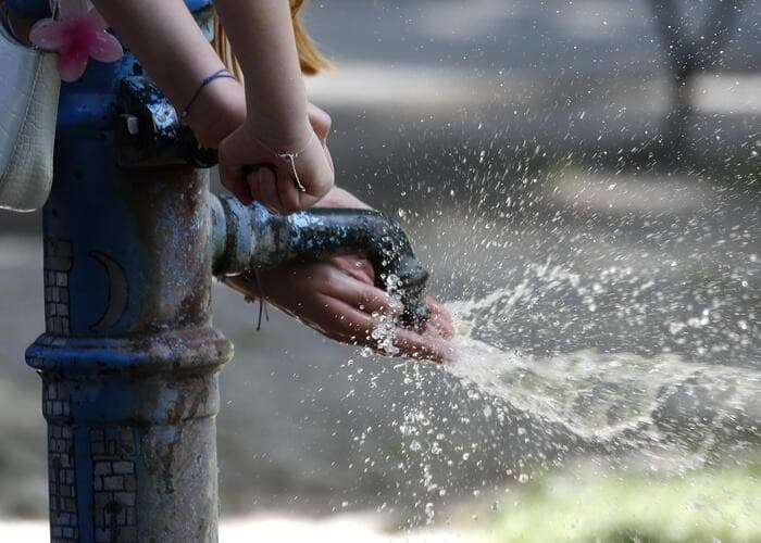Ondata di calore, bollino giallo per due giorni: temperature percepite fino a 33 gradi