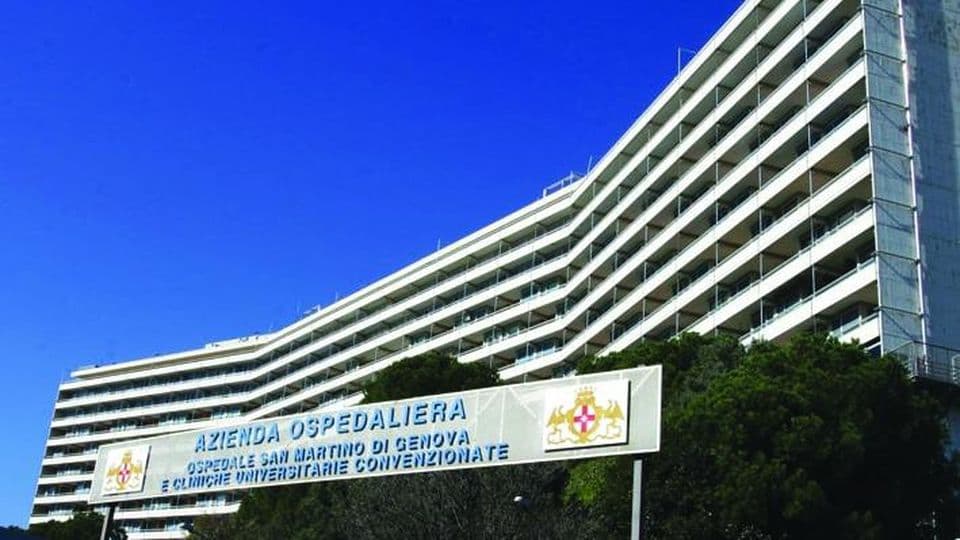 Incidente sul lavoro in porto, marittimo precipita per tre metri a Ponte Eritrea